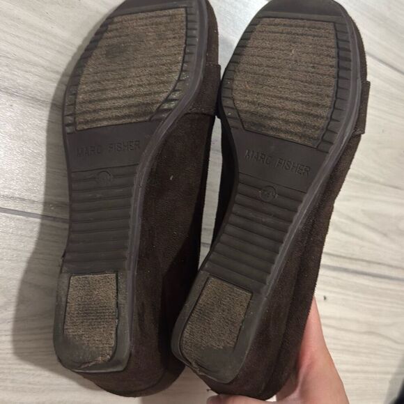 Marc Fischer Brown Wedge Buckle Heel Size 7.5 Women’s - Picture 4 of 7